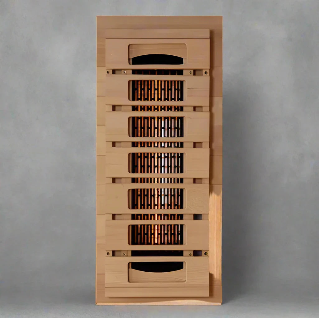 Golden Designs 4-Person 2025 Reserve Edition Full Spectrum with Himalayan Salt Bar (Canadian Hemlock)