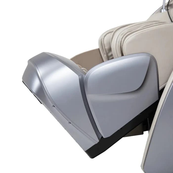Close-up of foot and calf massager on the Osaki OS-Pro 4D DuoMax SE massage chair
